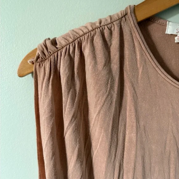 Sun & Shadow Tan Ruched Muscle Tee S - Picture 3 of 7